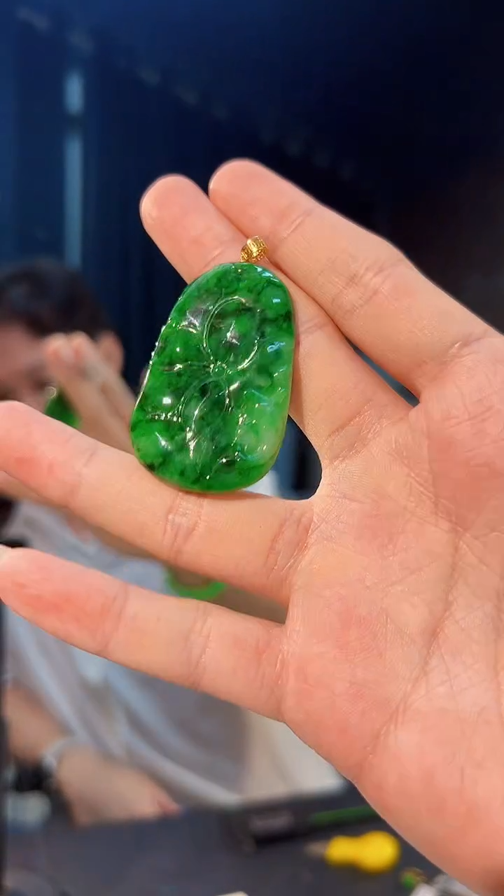 翡翠18K金镶嵌颈饰缅料A货/支持复检/一件