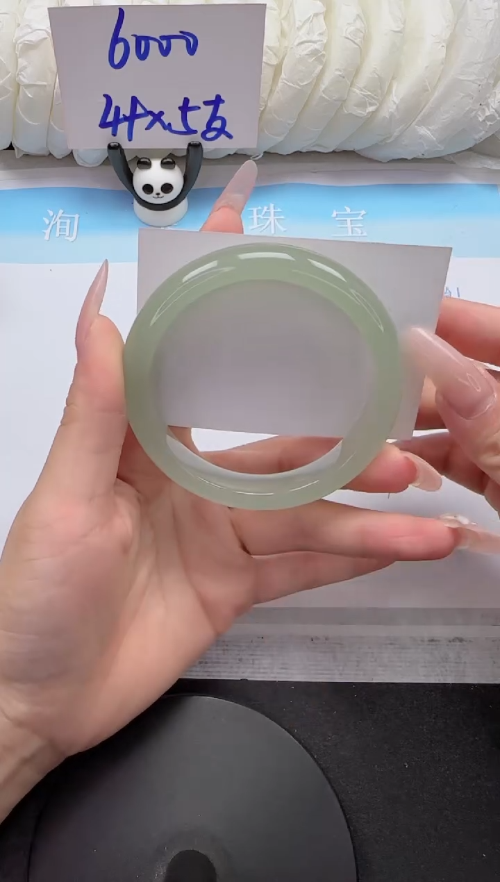 石英质玉手镯未镶嵌78-61.3