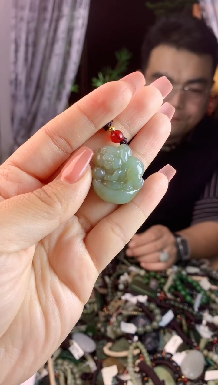 【闪购商品】和田玉挂件未镶嵌多样性发货拍一发一