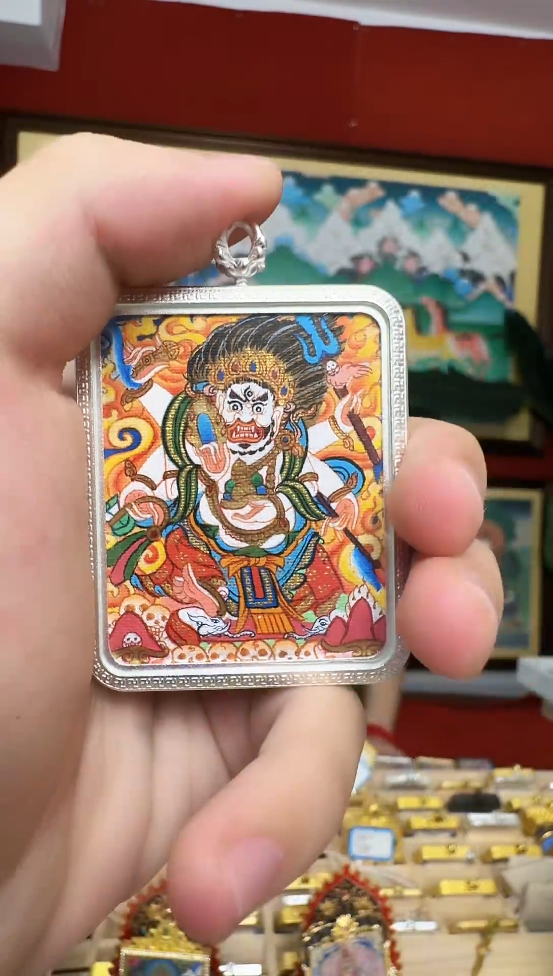 吊坠白六臂-热贡纯手绘娜娜