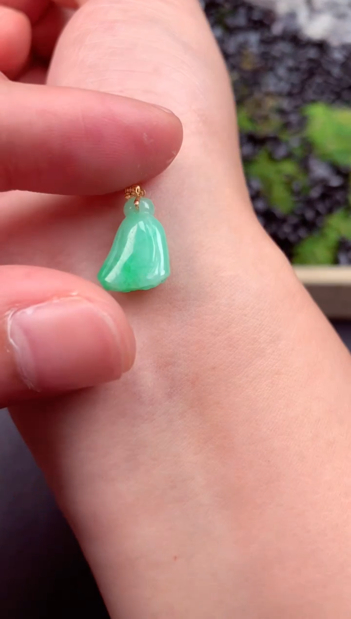 【闪购商品】翡翠吊坠(不含链)未镶嵌天然缅甸A货翡翠