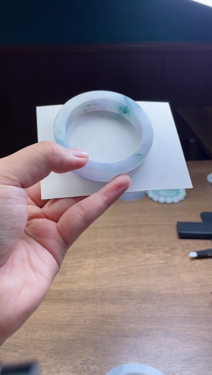 未镶嵌手镯定制翡翠z***i定制