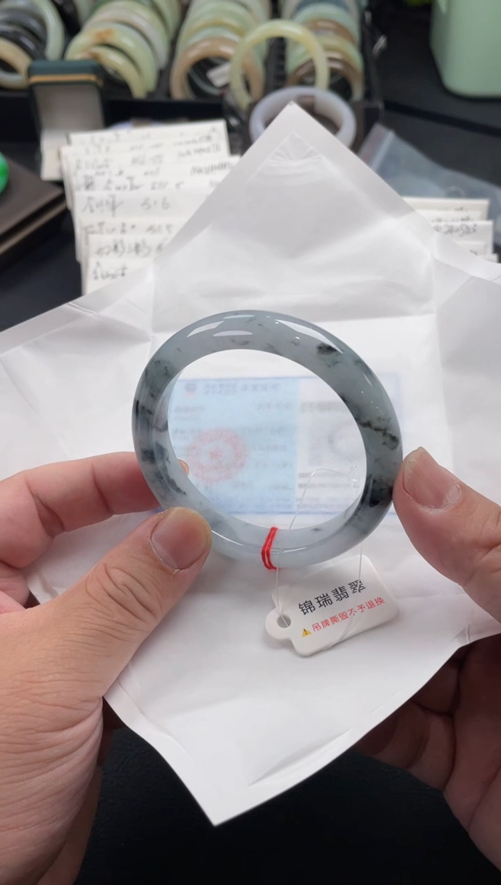 【闪购商品】翡翠手镯未镶嵌58正圈