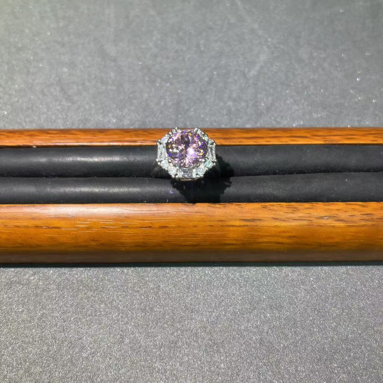 s7671白托微镶粉大花戒指多样发