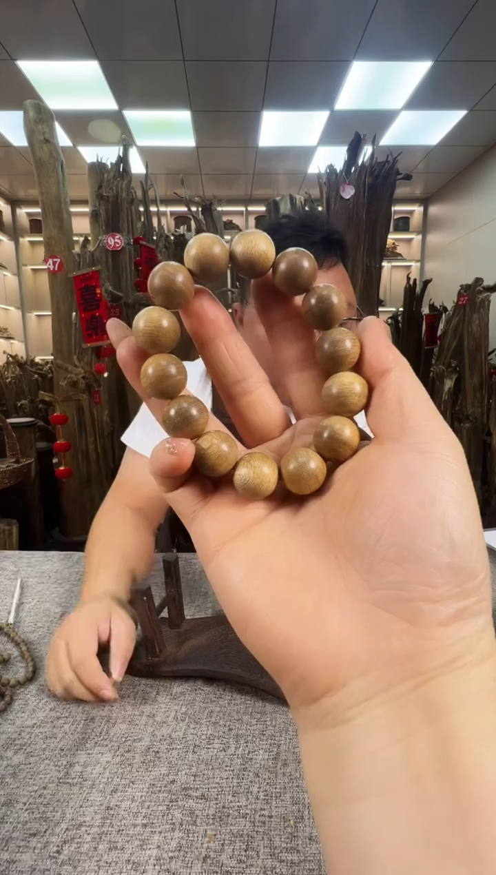 【闪购商品】沉香手串沉香手串