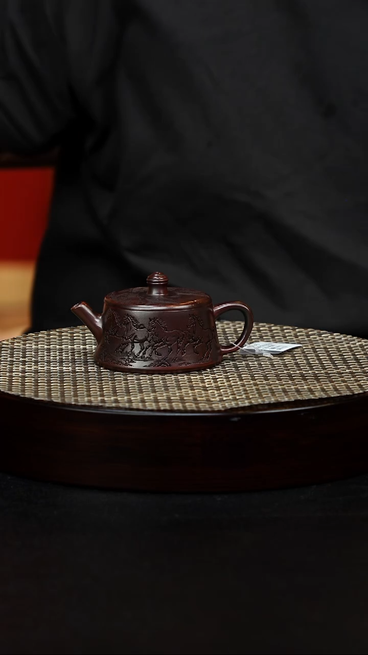 茶壶紫砂宜兴紫砂 云柱 古乌泥 吴国政h329