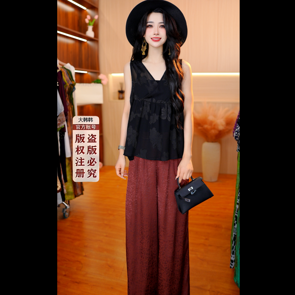 9666-20（烧花背心）新款女士小衫背心