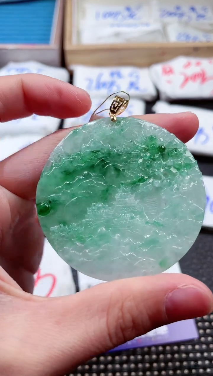 翡翠18K金镶嵌颈饰00000691