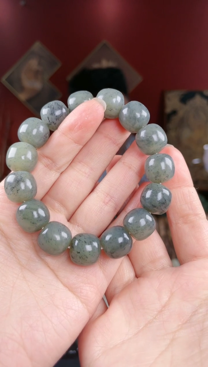 【闪购商品】和田玉手串未镶嵌青花老型珠