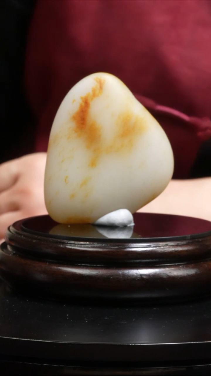 【闪购商品】和田玉吊坠(不含链)未镶嵌82.8g和田玉原石