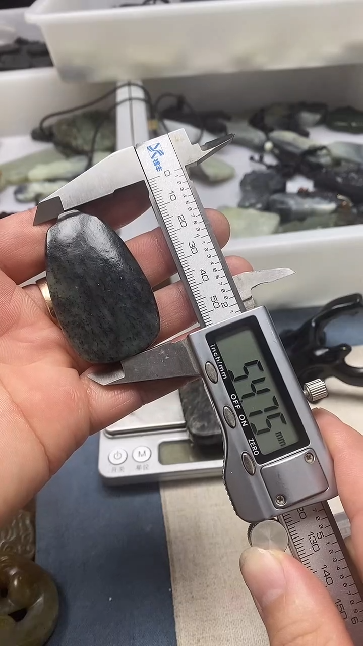 吊坠(不含链)未镶嵌和田玉1