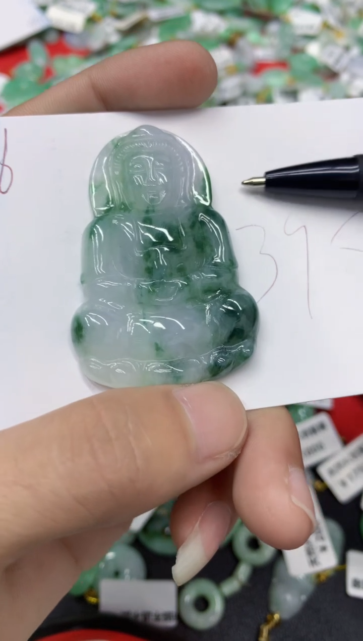 【闪购商品】翡翠颈饰未镶嵌翡翠