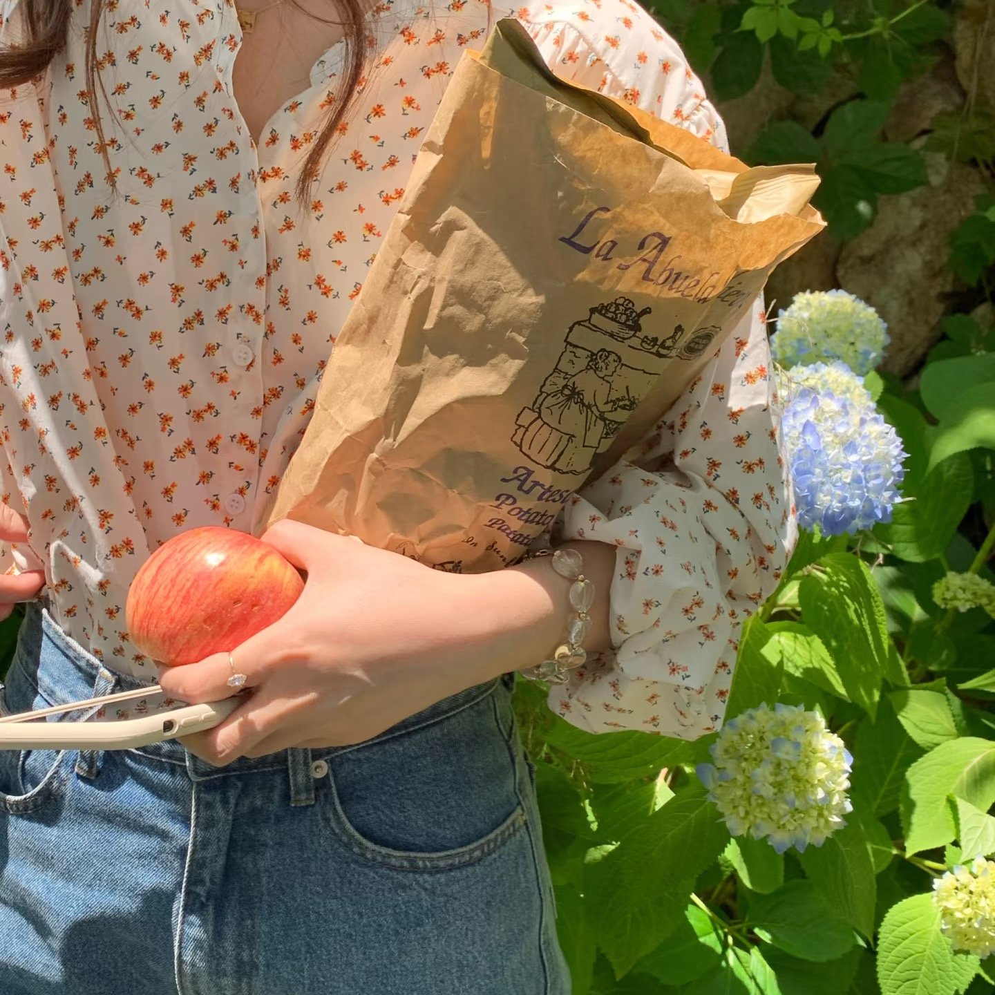 韩系可爱小清新性感风女士