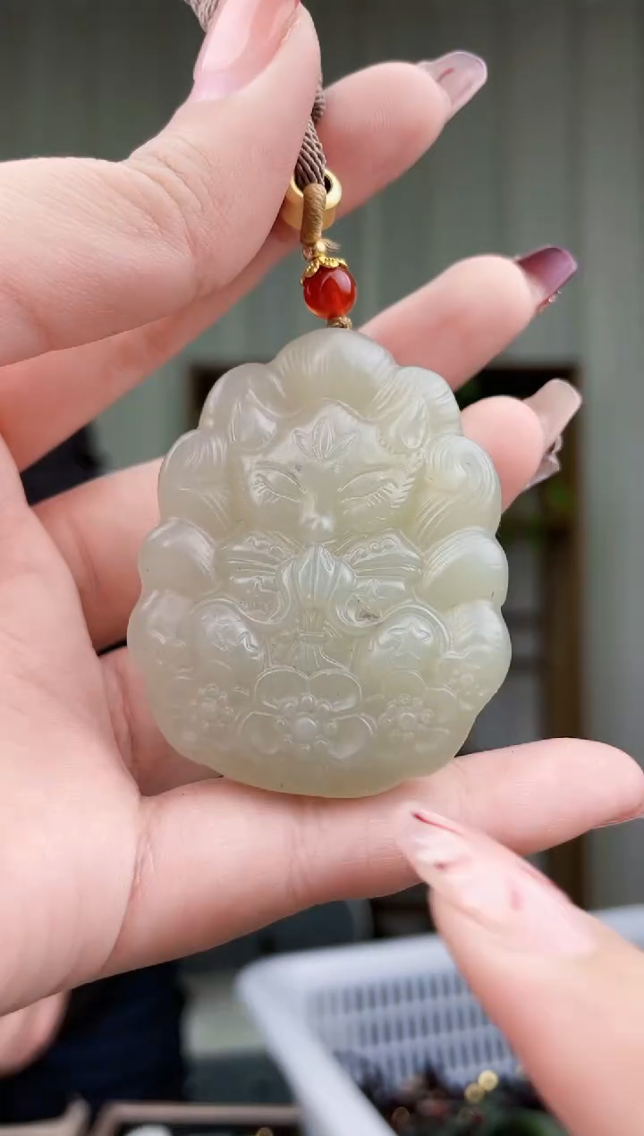 【闪购商品】和田玉挂件未镶嵌拍一发一，多样性发货！