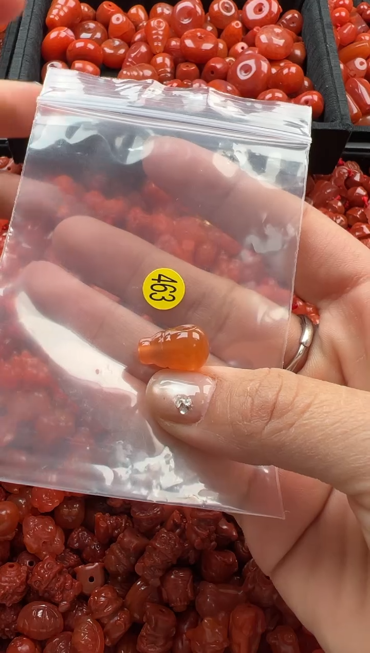 【闪购商品】南红玛瑙颈饰未镶嵌1