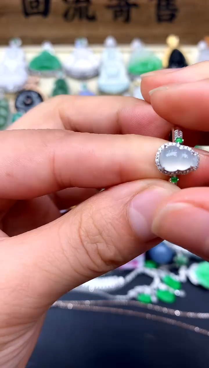 【闪购商品】翡翠戒指18K金镶嵌192-中国好珍宝