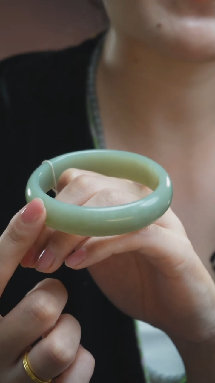 未镶嵌手镯和田玉M****nC17