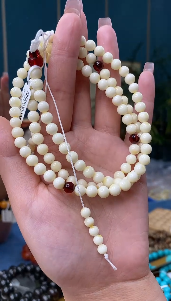 【闪购商品】琥珀裸石未镶嵌2/19-GM -#161