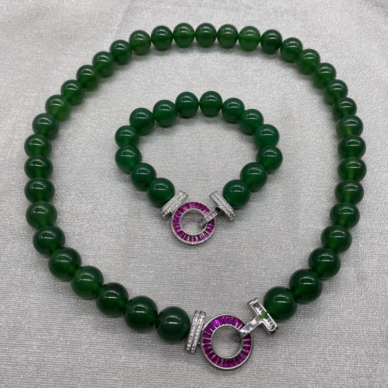 【绿意盎然 永恒暖阳】绿吊坠DC95250