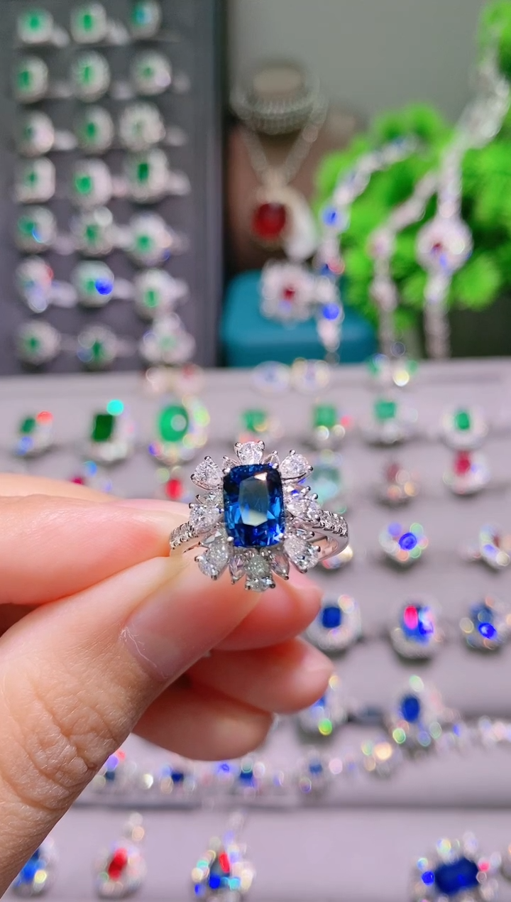 18K金戒指蓝宝石18K金镶嵌用****9.