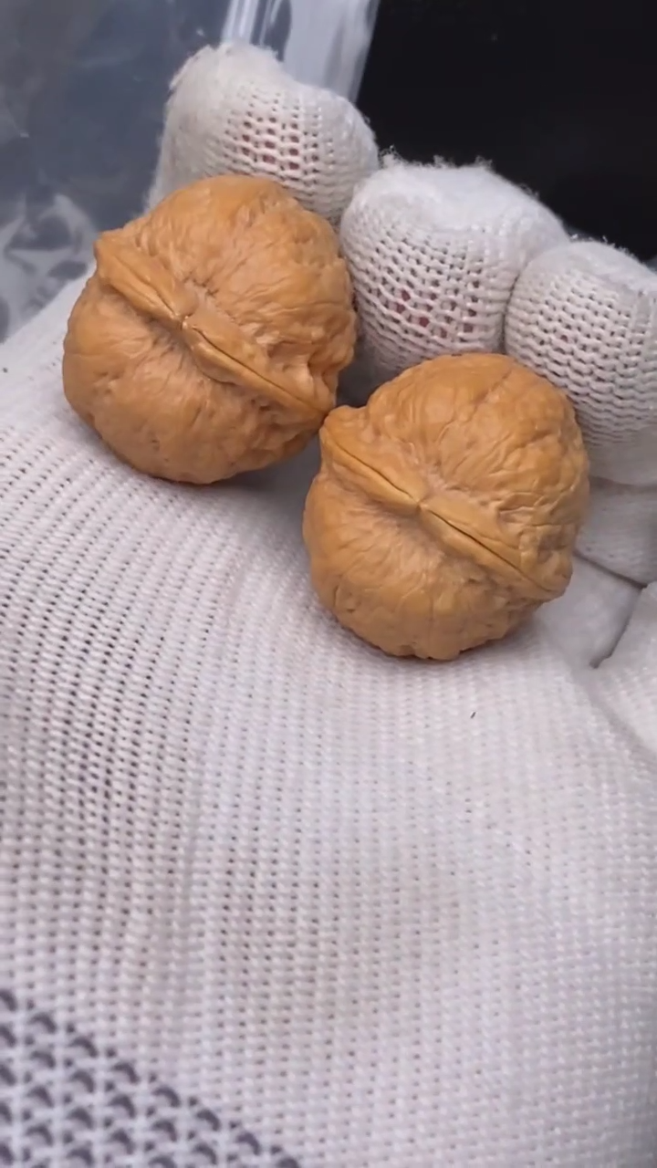 【闪购商品】文玩核桃把件铁元宝