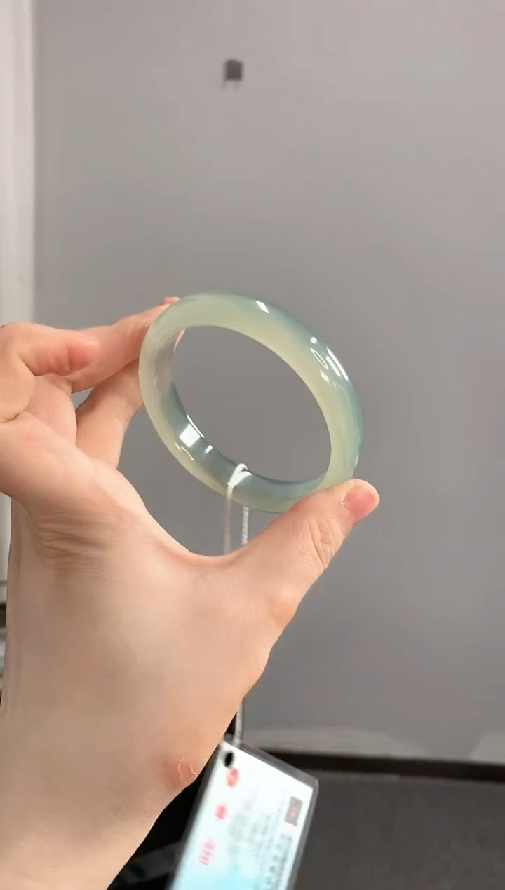 【闪购商品】玛瑙/玉髓手镯未镶嵌60圈