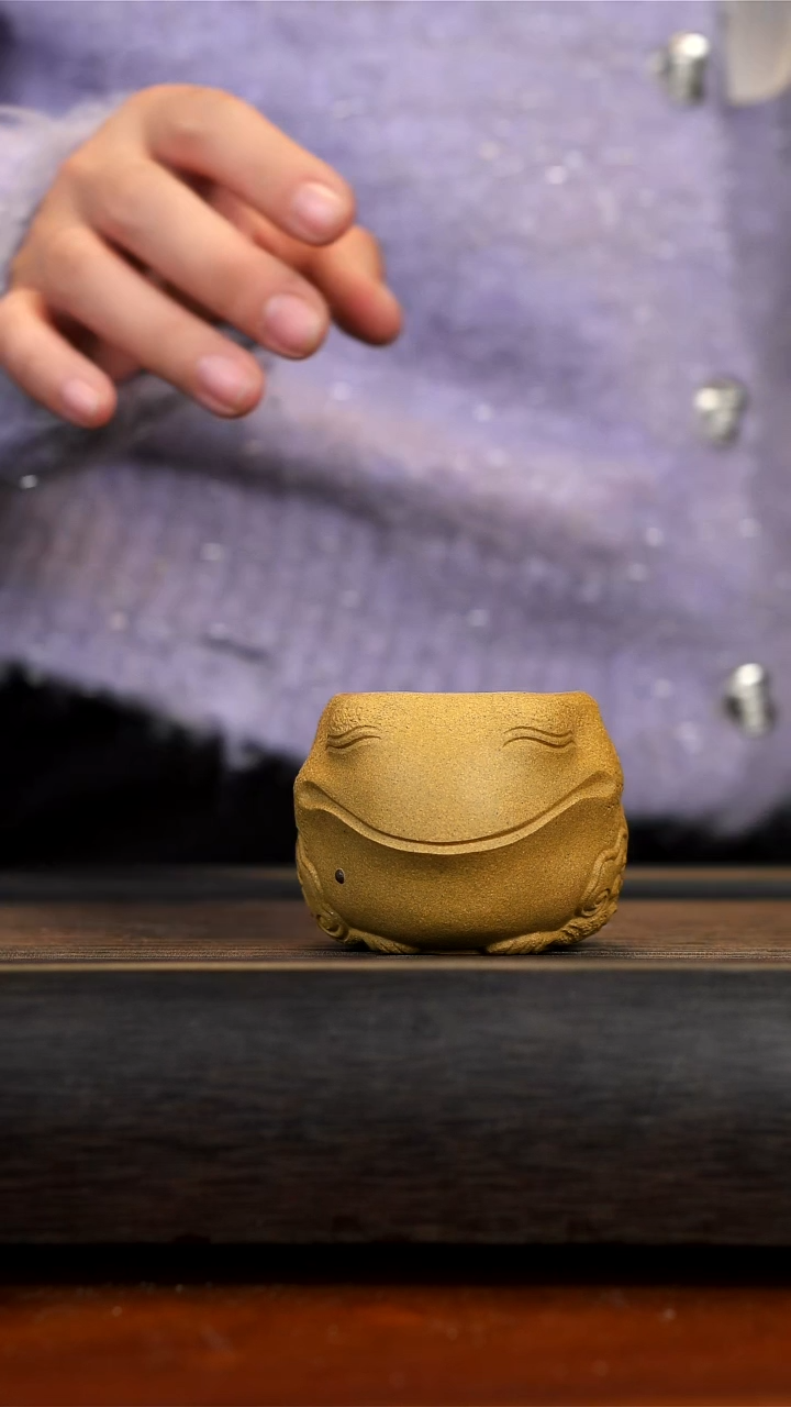 【闪购商品】紫砂茶壶段泥金蟾杯 张月