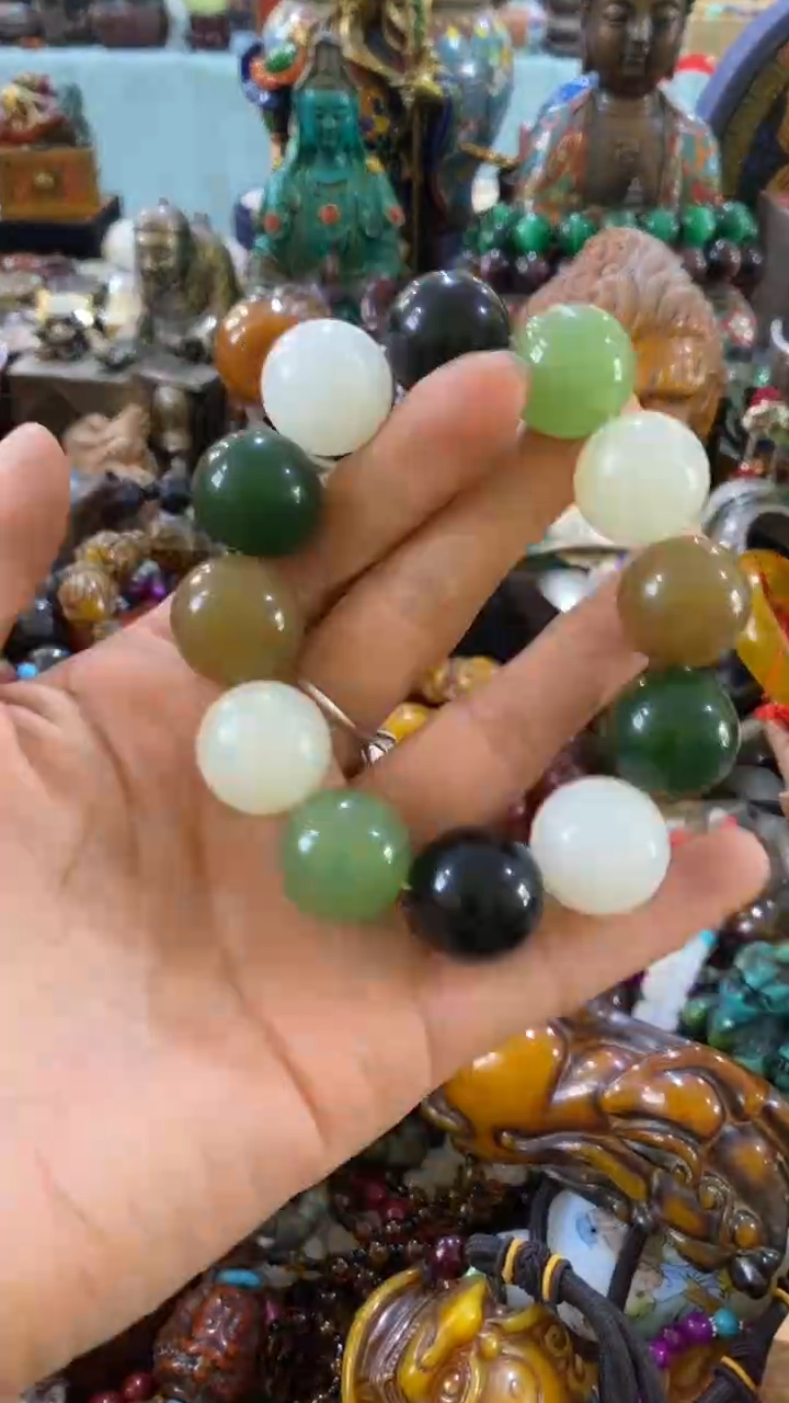 宫廷影视老旧工艺摆件