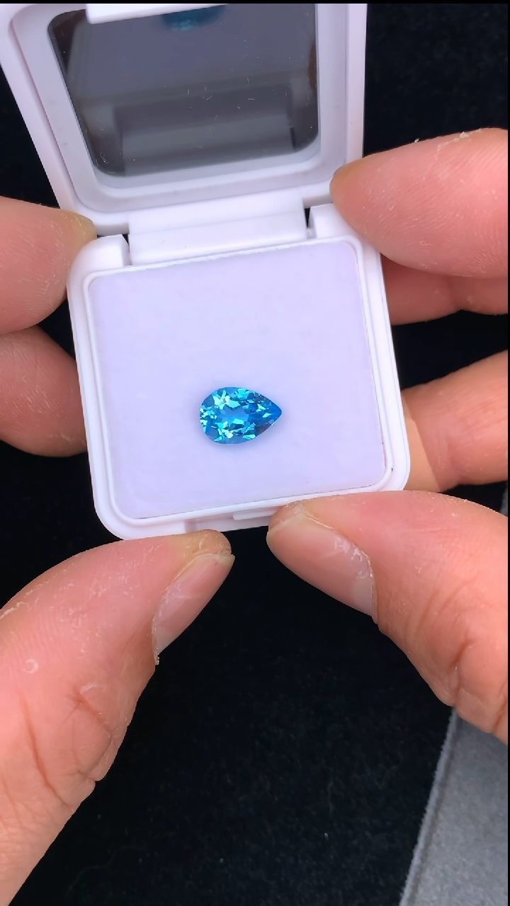 【闪购商品】托帕石裸石未镶嵌2.4克拉