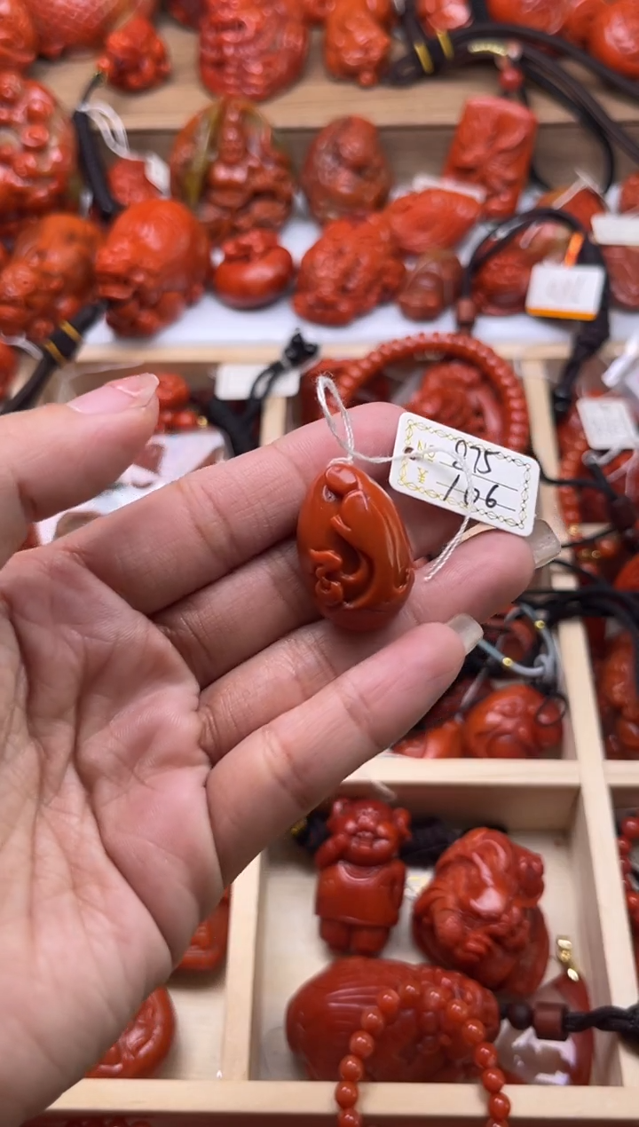 【闪购商品】南红玛瑙珠宝奇石未镶嵌875