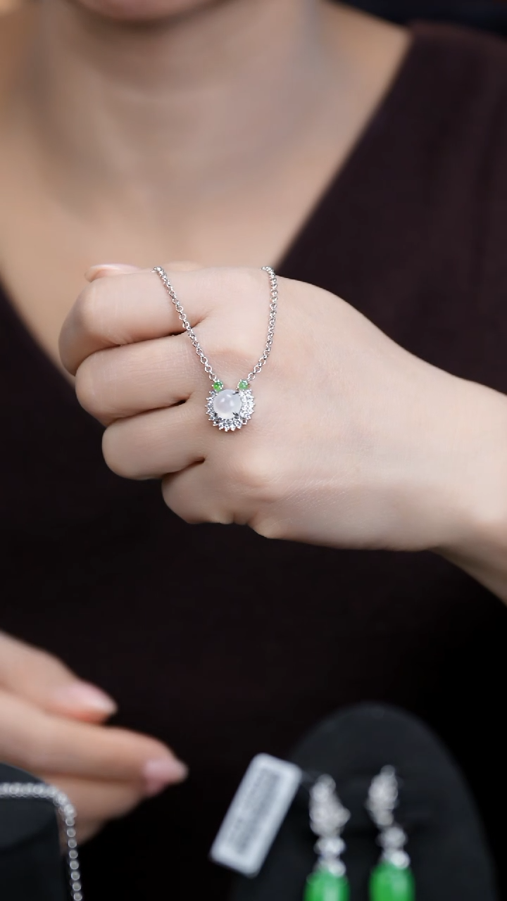 【闪购商品】翡翠颈饰银S925镶嵌颈饰