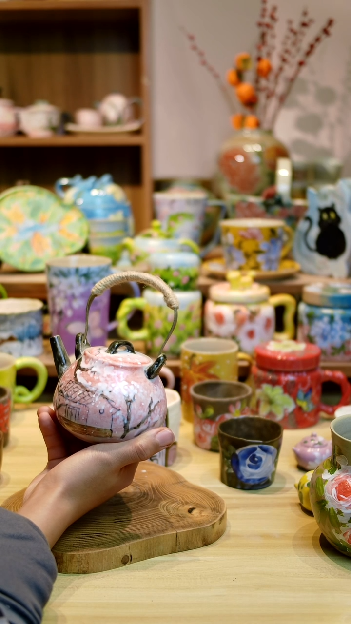 瓷片设计师款手绘釉下五彩陶瓷 