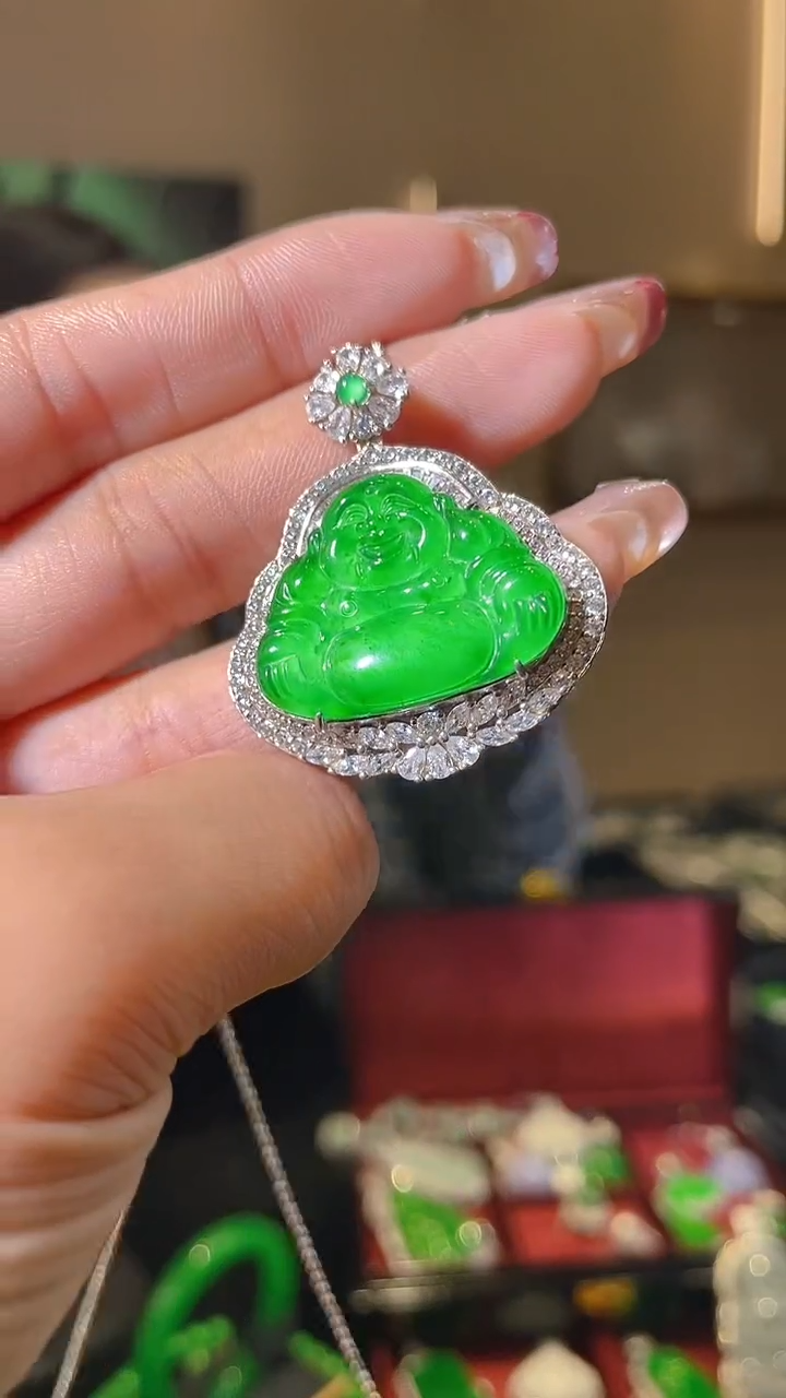 【闪购商品】翡翠吊坠(不含链)银S925镶嵌天然翡翠A货