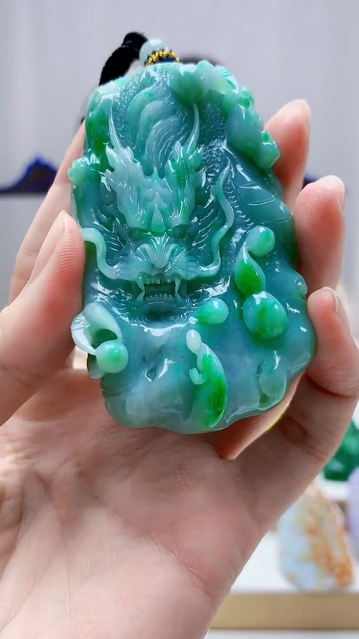 未镶嵌定制翡翠4812zm-毛货挂件龙牌57