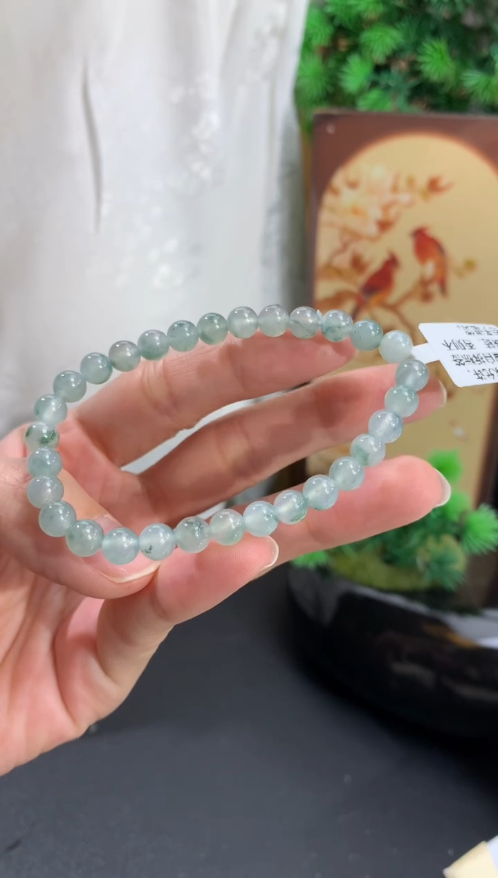 未镶嵌手串翡翠卡6mm