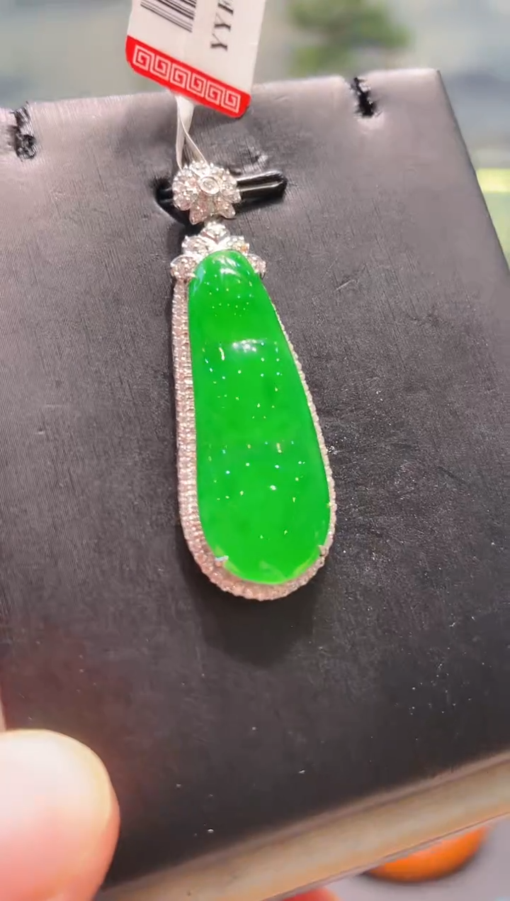 【闪购商品】翡翠颈饰18K金镶嵌A81天然A货翡翠