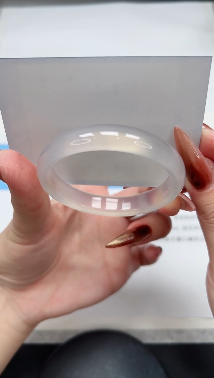 【闪购商品】玛瑙/玉髓手镯未镶嵌100/荔枝53.7