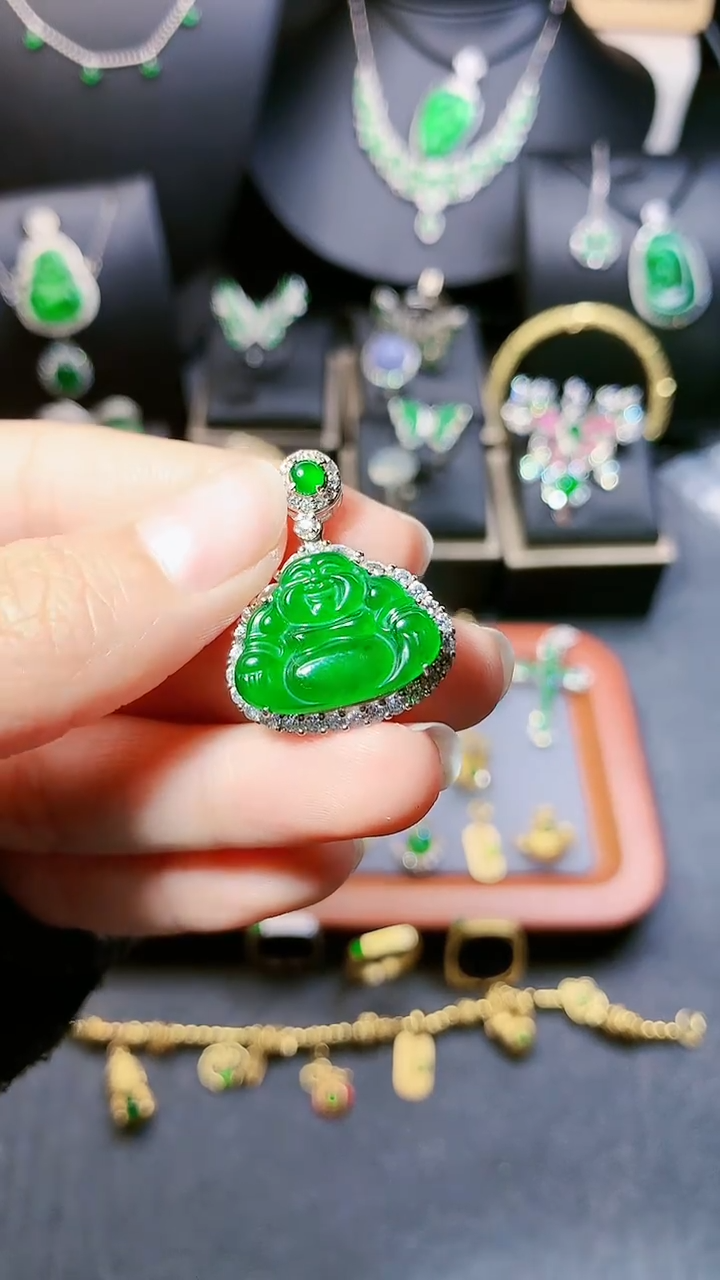 【闪购商品】翡翠吊坠(赠链)银S925镶嵌吊坠