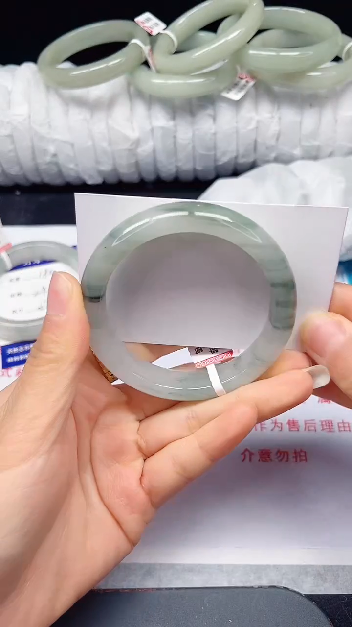 未镶嵌手镯石英质玉191-56/57