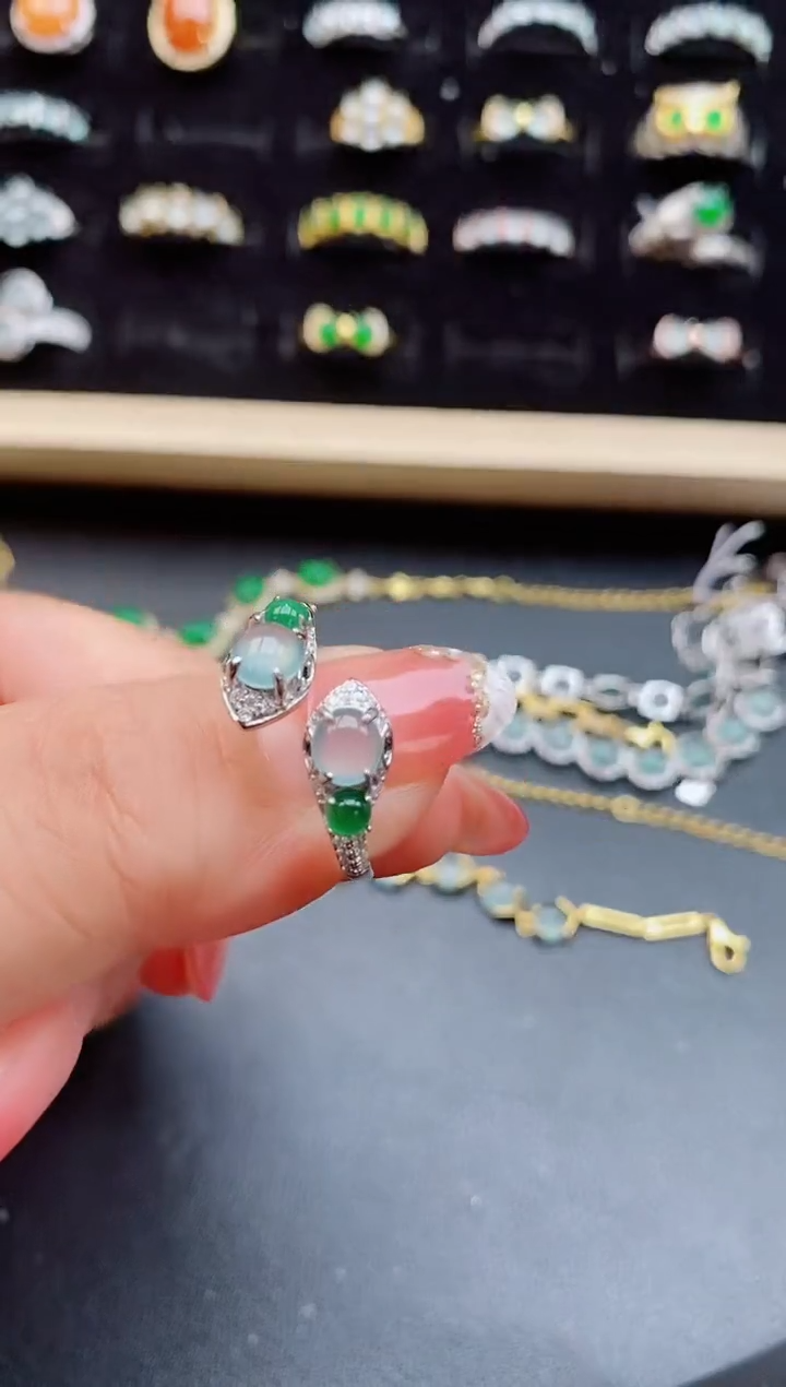 【闪购商品】翡翠戒指银S925镶嵌5085050