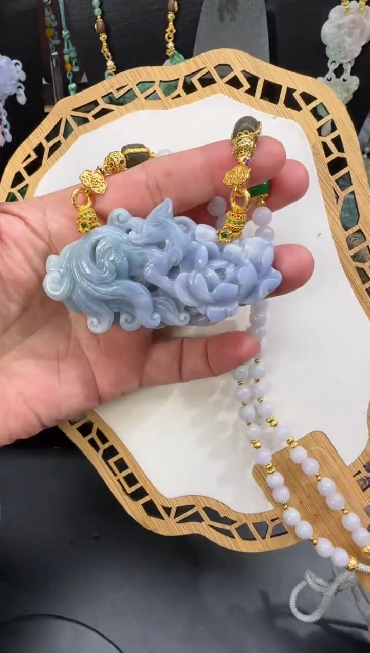 【闪购商品】翡翠颈饰未镶嵌拍照