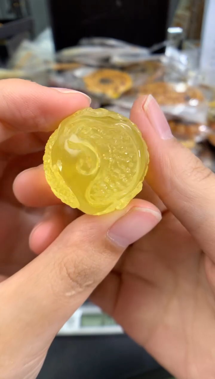 蜜蜡未镶嵌珠宝奇石1