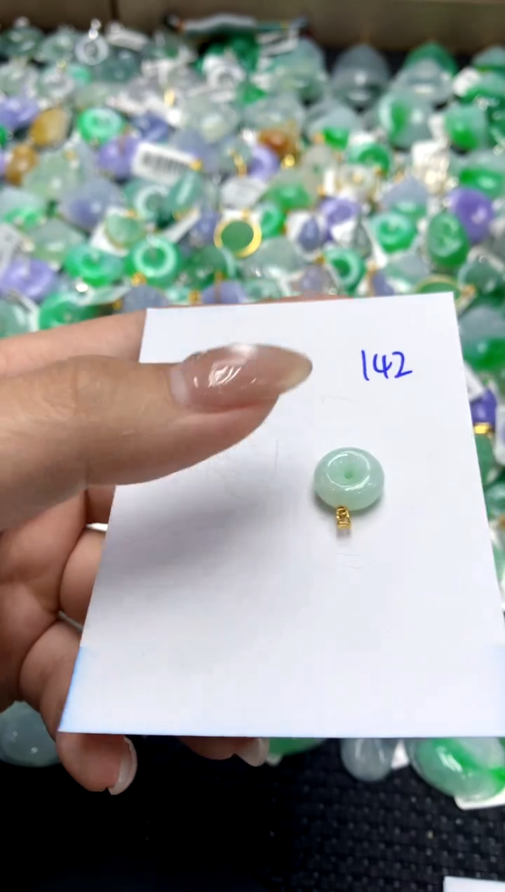 【闪购商品】翡翠颈饰18K金镶嵌11111111111111111