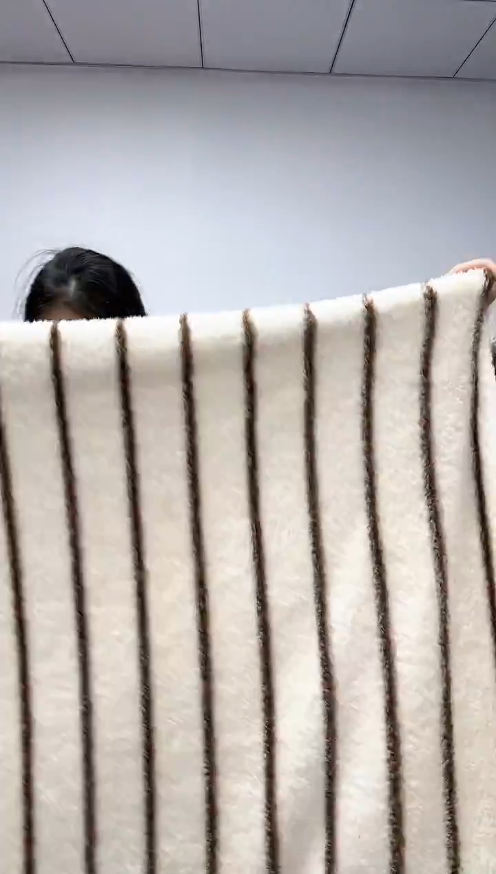 法兰绒1.2X1.8左右以主播介绍为准