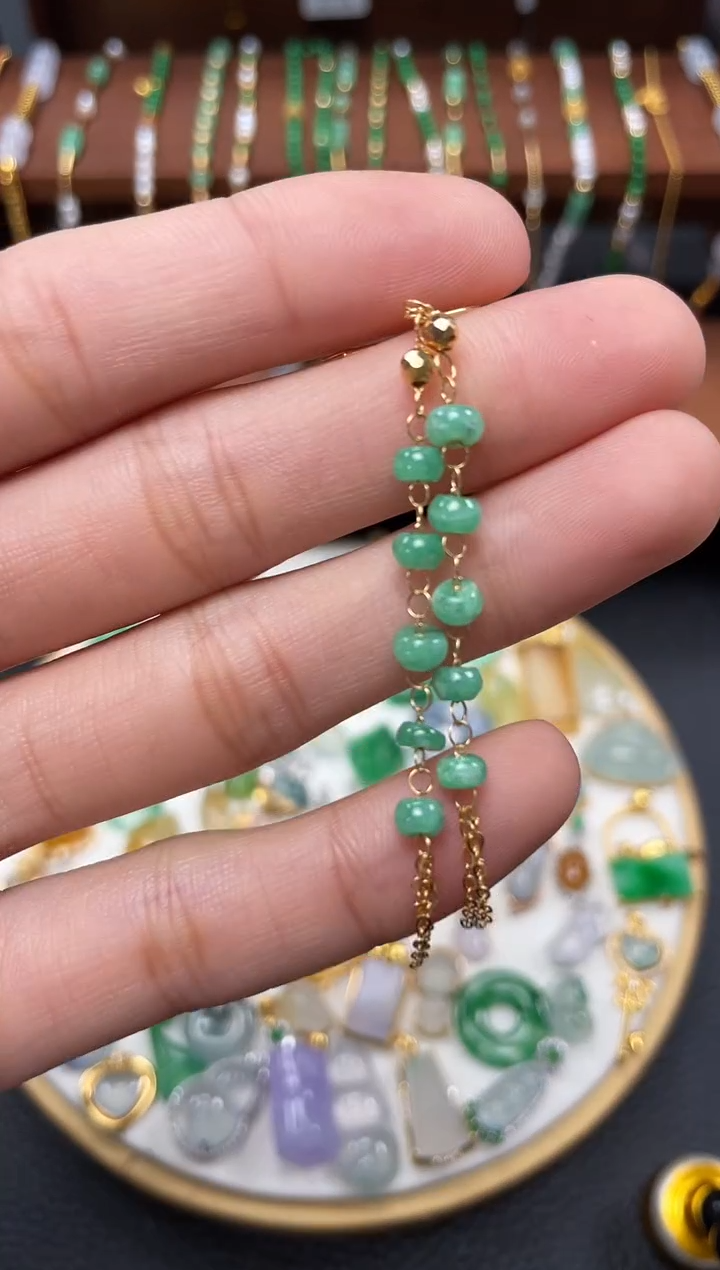 【闪购商品】翡翠耳饰18K金镶嵌2个 JK438