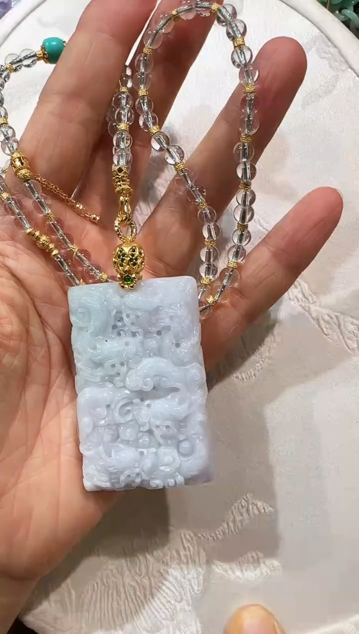 翡翠未镶嵌颈饰国风 