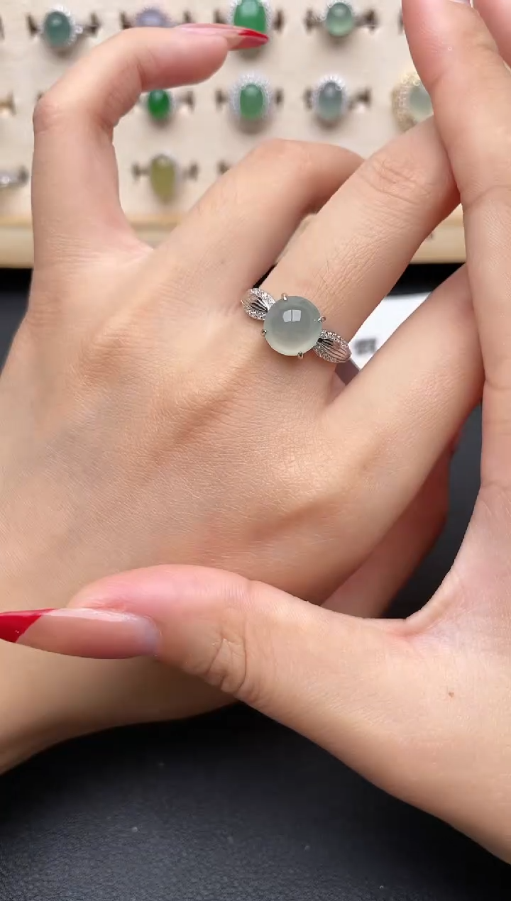 【闪购商品】翡翠戒指银S925镶嵌一物一证一礼盒