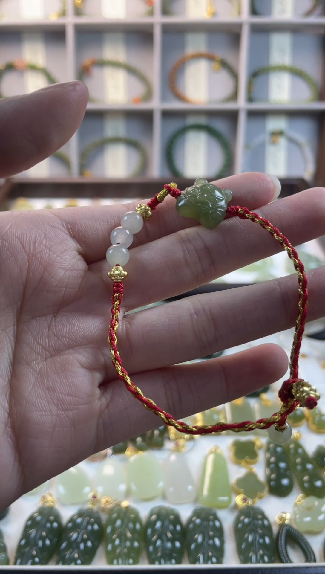 未镶嵌手绳和田玉1