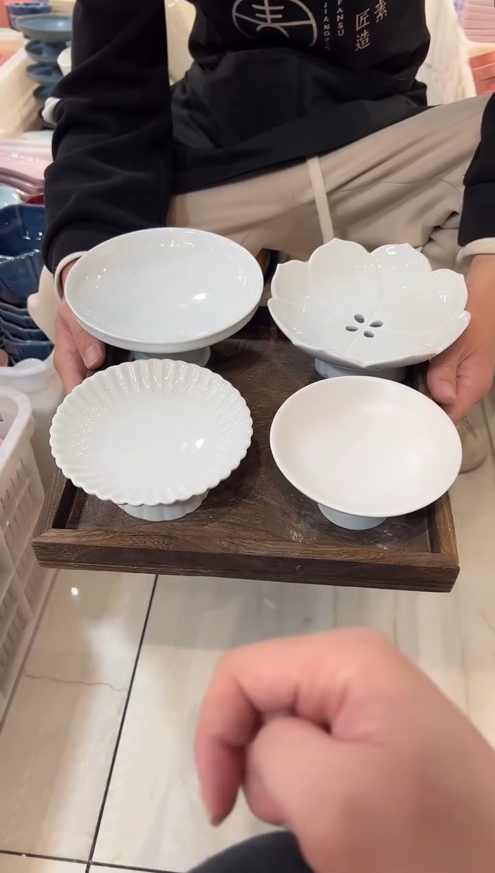 瓷片瓷微瑕商品 介意勿拍 带托盘