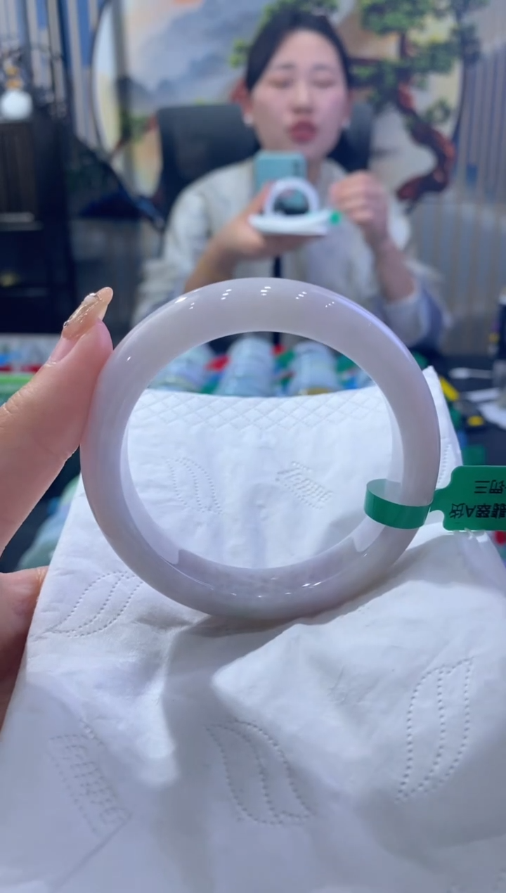 【闪购商品】翡翠手镯未镶嵌00008348